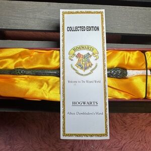 Hogwarts Albus Dumbledore's Wand - Black and White